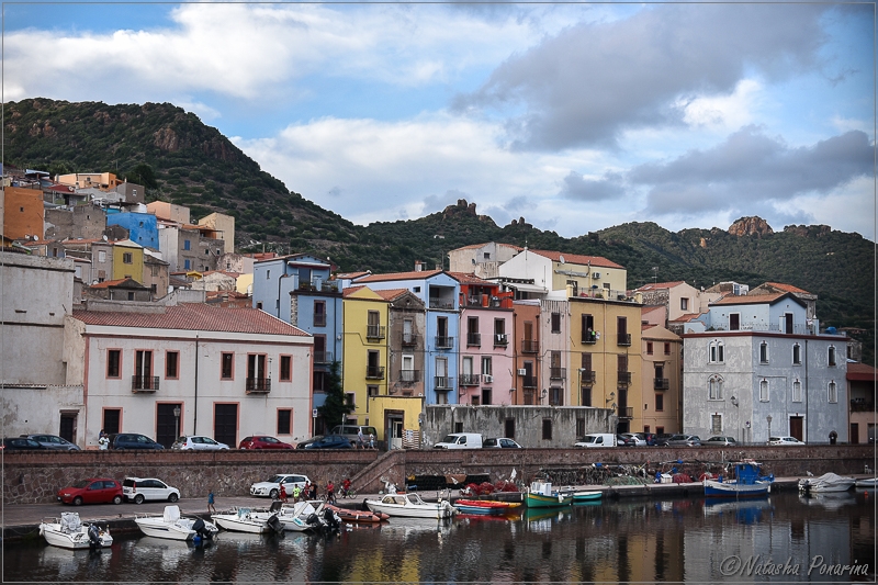 Боза — разноцветный городок Сардинии
